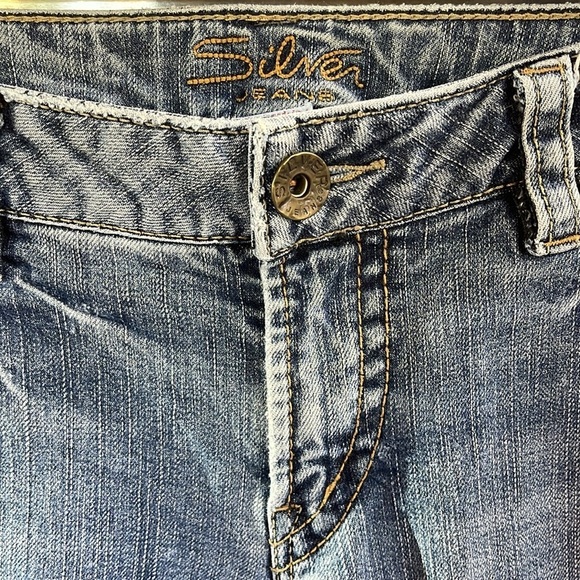 Silver Jeans Co Santorini medium Wash boot cut slight distressed women’s 32. - Picture 2 of 12